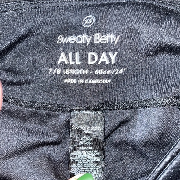 Sweaty Betty All Day 7/8 Leggings Black Animal Emboss Print | size XS - Picture 9 of 10